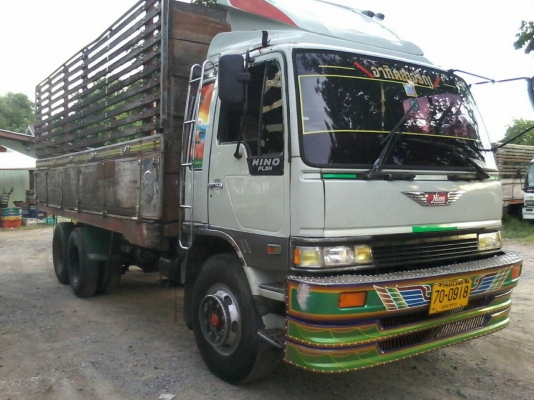 10ล้อHINO FL3H เครื่องJO8C 210แรง กระบะยาว6.20เมตร