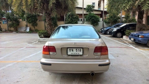 89000฿ขาย civic ตาโต เกียร์ ธรรมดา รถสวย ใช้งานได้ทันที่