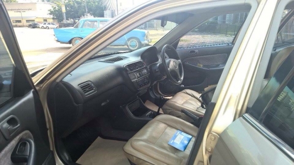 89000฿ขาย civic ตาโต เกียร์ ธรรมดา รถสวย ใช้งานได้ทันที่