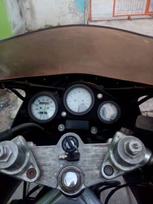 โอ บางนา ขาย bandit 400 ตัวลิมิเต็ด vc ฝาแดง อินวอย สรรพสามิตร ราคา 39,500 บาท โอ บางนา ขาย bandit 400 ตัวลิมิเต็ด vc ฝาแดง อินวอย สรรพสามิตร ราคา 39,500 บาท