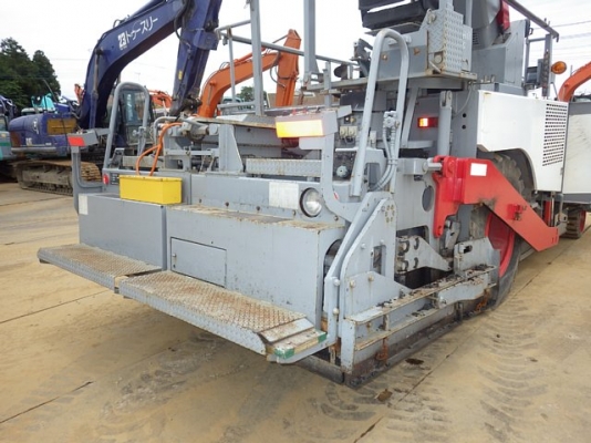 ขายรถปูยาง NIGATA NF60W ขายรถปูยาง NIGATA NF60W