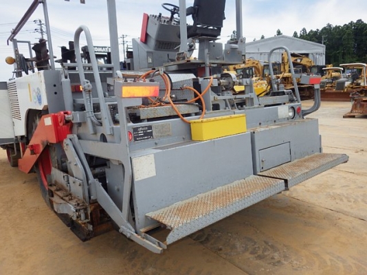 ขายรถปูยาง NIGATA NF60W ขายรถปูยาง NIGATA NF60W