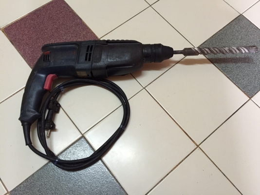 ขายสว่านโรตารี่3ระบบยี่ห้อBOSCHเยอรมันรุ่นเก่าแท้ๆพร้อมใช้งานได้ดีทุกระบบครับ