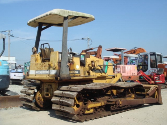 ขายด่วน รถแทรคเตอร์  BD2G นำเข้าจากญี่ปุ่น แท้ๆๆ รภสภาพสวย ใช้งานมาน้อย 1086 ชม. สภาพสวยมากๆๆ