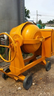 โม่คอนกรีต ...สภาพใหม่ใสกิ๊ก สวยขนาดนี้ จะซื้อมือหนึ่งให้เปลืองเงินทำไมครับ