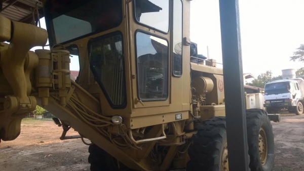 รถเกรด CAT 140G. ( รถทำงาน 11,xxx ชม. ) สนใจติดต่อ 081 - 6079515 รถเกรด CAT 140G. ( รถทำงาน 11,xxx ชม. ) สนใจติดต่อ 081 - 6079515