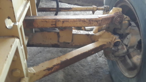 รถเกรด CAT 140G. ( รถทำงาน 11,xxx ชม. ) สนใจติดต่อ 081 - 6079515 รถเกรด CAT 140G. ( รถทำงาน 11,xxx ชม. ) สนใจติดต่อ 081 - 6079515