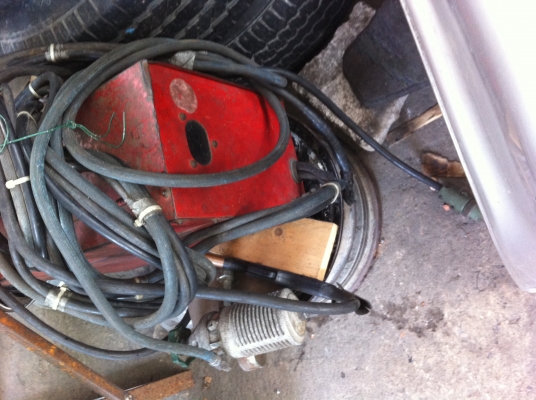 ขาย ตู้เชื่อม CO2 เก่าจากญี่ปุ่น สภาพสวย