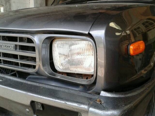 มาสด้าแฟมมิลี่ 1300cc ติดแก๊สอย่างเดียว น้ำมันไม่ต้อง งานสีทำมาใหม่ไม่มีผุ พร้อมทะเบียนต่อเรียบร้อย มาสด้าแฟมมิลี่ 1300cc ติดแก๊สอย่างเดียว น้ำมันไม่ต้อง งานสีทำมาใหม่ไม่มีผุ พร้อมทะเบียนต่อเรียบร้อย