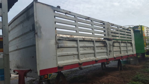 ขาย กระบะล่องไม่ดั้ม