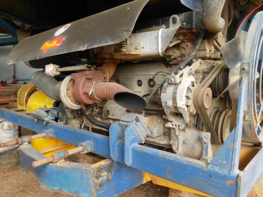 ขายรถเกี่ยวข้าว เกษตรพัฒนา อุ้ม 1.5 ตัน รุ่นเงินมี หน้าเกียว 3 เมตร ขายรถเกี่ยวข้าว เกษตรพัฒนา อุ้ม 1.5 ตัน รุ่นเงินมี หน้าเกียว 3 เมตร