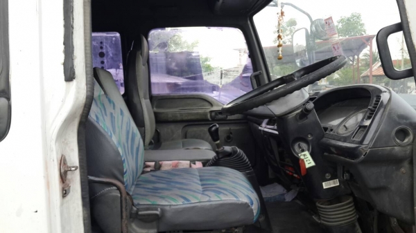 ขายรถบรรทุก6ล้อ อีซูซุ เดคก้า