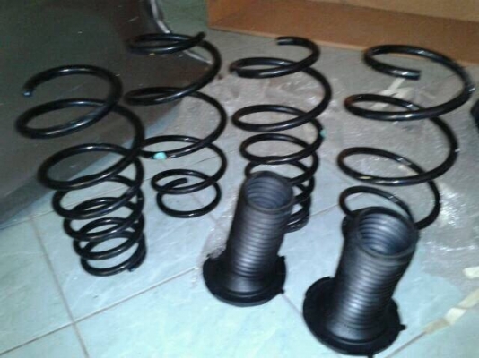 โช๊คพร้อมสปริง Toyota Camry ACV40 สภาพใหม่