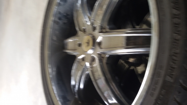 ขายล้อรถ. ขอบ 22 สภาพสวย. 6 รู พร้อมน็อต 1. ชุด ขายล้อรถ. ขอบ 22 สภาพสวย. 6 รู พร้อมน็อต 1. ชุด