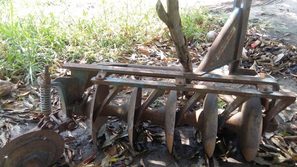 จัดส่งพี่ชัย พิษณุโลกครับขายผาน5 ใบ22ใบเต็ม ใบใหญ่ พร้อมใช้งานสวยๆ