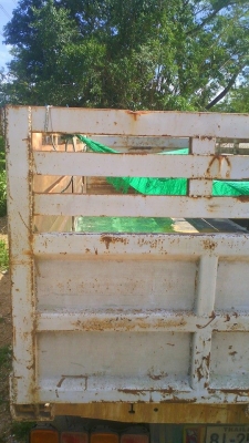 หางพ่วงดั้ม ส.สุชัย แบบสามเพลา ยาว 6.3 เมตร ราคาต่อรอง.