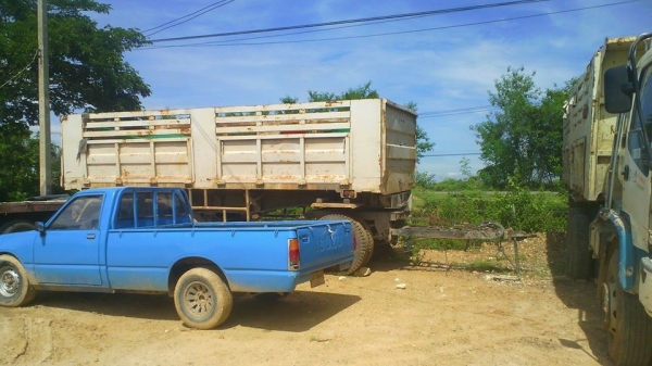 หางพ่วงดั้ม ส.สุชัย แบบสามเพลา ยาว 6.3 เมตร ราคาต่อรอง.