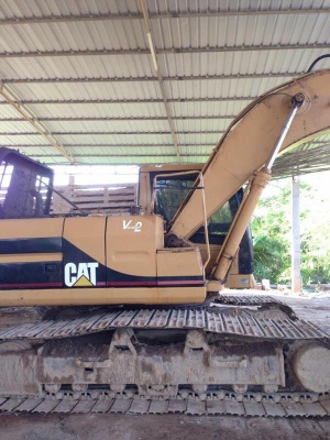 ขาย CAT 320V2 มี 2 คัน สภาพพร้อมใช้งานทันที ราคาต่อรองได้ เจ้าของขายเอง ติดต่อ บอย 083-0218140 มี 2 คัน