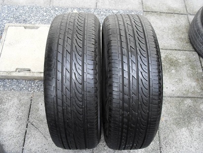 ขายยาง BRIDGESTONE GR90 ปี13 (1คู่) 215-60-16 ราคา 1,800