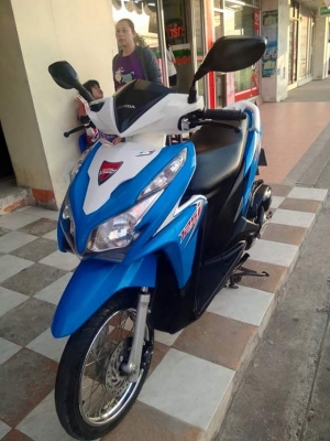 Click 125 i รถปลายปี 2555 รถสวย เดิมๆ รุ่น tune up สีน้ำเงิน ขาว ประหยัดน้ำมัน