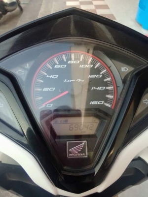 Click 125 i รถปลายปี 2555 รถสวย เดิมๆ รุ่น tune up สีน้ำเงิน ขาว ประหยัดน้ำมัน