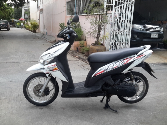 ขายฮอนด้าคลิกคาร์บูปี50สตาร์ทมือ น่าใช้