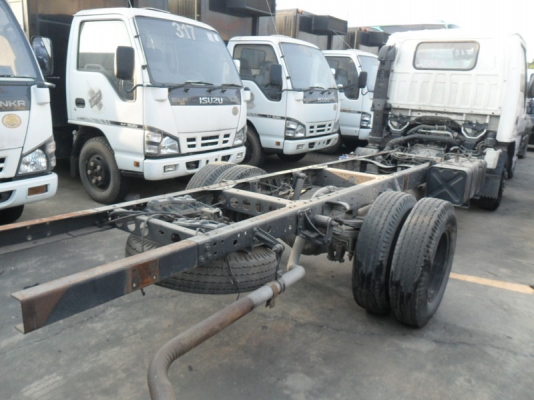 Isuzu NKR 130/ยาว 4.3 เมตร  ปี 51,52 วิ่ง 2x,xxx ถึง 3x,xxx โล