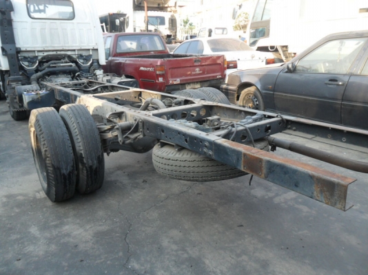 Isuzu NKR 130/ยาว 4.3 เมตร  ปี 51,52 วิ่ง 2x,xxx ถึง 3x,xxx โล