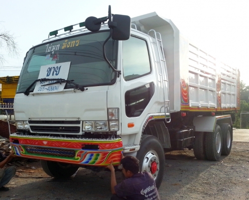 ขายด่วนไอ้หลงFUSO FN527 TD3XXX 2 เพลา เครื่อง6D16 (เพลาบุ๋ม )