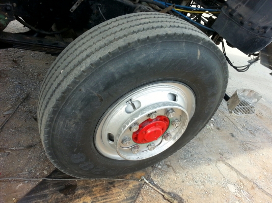 ขายด่วนไอ้หลงFUSO FN527 TD3XXX 2 เพลา เครื่อง6D16 (เพลาบุ๋ม )