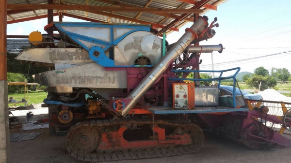 ขายรถเกี่ยว