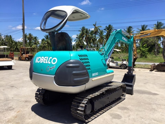 รถขุด KOBELCO SK030 ทำสีใหม่ นำเข้า มือสองญี่ปุ่น