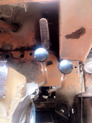 KOMATSU 510 รถตักล้อยางเอวอ่อน บอดี้สวยเดิมๆสภาพดีสุดๆพร้อมใช้งานได้เลยครับ เครื่องยนต์เดิมๆปั๊มเดิมกรองเดี่ยวแรงดีทำงานเร็วดี ต่อแขนยาวแล้วตักได้ประมาณ 1 คิวครึ่งขึ้นรถบรรทุกสิบล้อคอกสูงได้เลยครับ ภายนอกบอดี้สวยเดิมๆ ช่วงล่างแน่นดี ยางสภาพดีประมาณ 60\% พร KOMATSU 510 รถตักล้อยางเอวอ่อน บอดี้สวยเดิมๆสภาพดีสุดๆพร้อมใช้งานได้เลยครับ เครื่องยนต์เดิมๆปั๊มเดิมกรองเดี่ยวแรงดีทำงานเร็วดี ต่อแขนยาวแล้วตักได้ประมาณ 1 คิวครึ่งขึ้นรถบรรทุกสิบล้อคอกสูงได้เลยครับ ภายนอกบอดี้สวยเดิมๆ ช่วงล่างแน่นดี ยางสภาพดีประมาณ 60\% พร