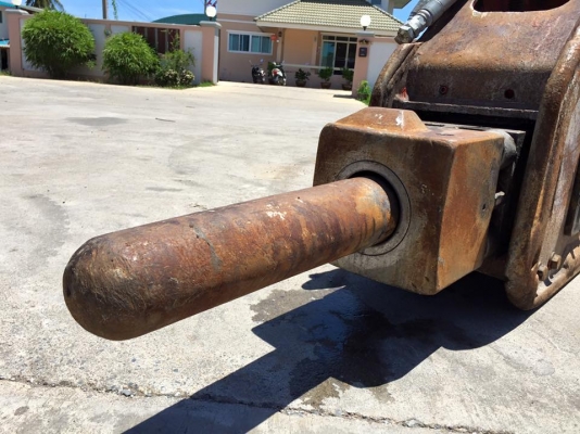 หัวเจาะ ขายหัวกระแทก NPK ขนาด PC200 หรือเทียบเท่า