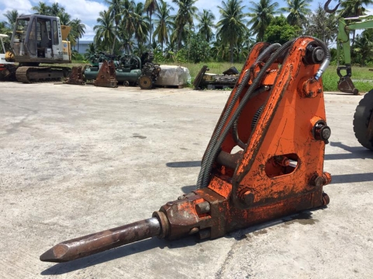 หัวเจาะ ขายหัวกระแทก NPK ขนาด PC60 หรือเทียบเท่า