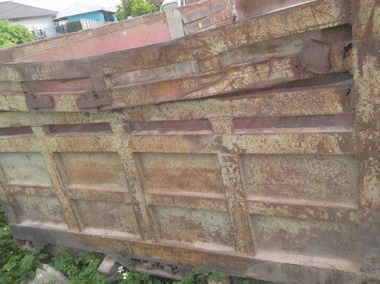 ขายกะบะดั้ม10 ล้อสภาพดี ชุดยกครบ ทรงสวย 80\% คัชชีกว้าง88 ซม กะบะยาว6เมตร กว้าง245ซม.