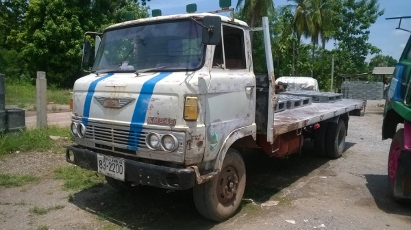 ขาย 6 ล้อ HINO KM350 คัสซีสวยตลอดเส้น เครื่องดี ทะเบียนเต็มพร้อมโอนครับ