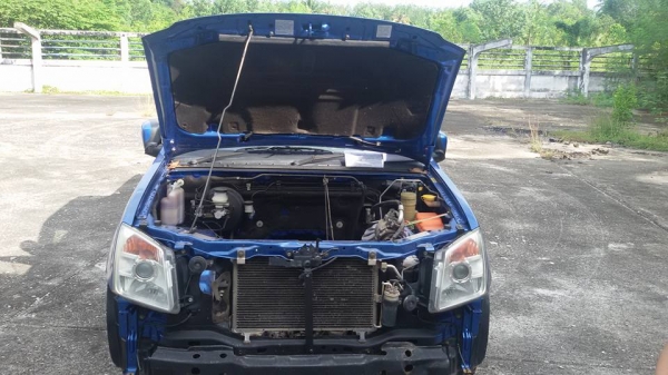 ขายหัวเก๋งพร้อมกระบะอินซุซุพร้อมใช้งานไม่ต้องซ้อม