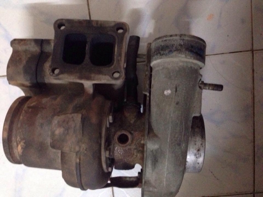 ขายเทอร์โบถอดจากเครื่องฮีโน่แกนไม่หลวมสภาพดี