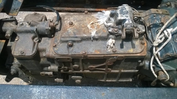 ขายหัวคัสซี 10 ล้อ NISSAN ราคาถูก แท่นเพลาโบกี้ครบ ไม่มีชุดเฟืองท้าย เครื่อง PD6 185 แรงม้า เกียร์ใหญ่ เอกสารทะเบียนชุดโอนครบ