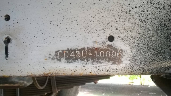 ขายหัวคัสซี 10 ล้อ NISSAN ราคาถูก แท่นเพลาโบกี้ครบ ไม่มีชุดเฟืองท้าย เครื่อง PD6 185 แรงม้า เกียร์ใหญ่ เอกสารทะเบียนชุดโอนครบ