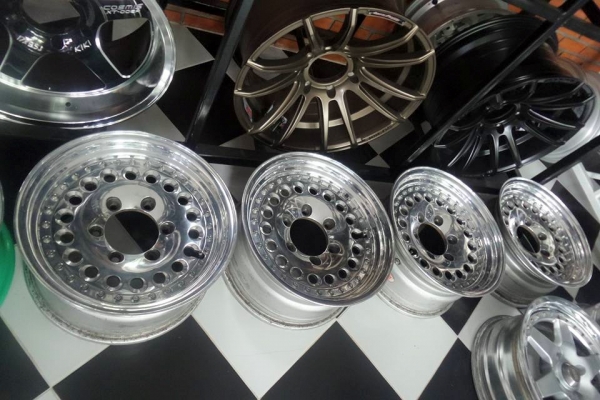 ล้อหยดน้ำ BF GOODRICH 3 ชิ้นแท้ japan 15x7 ET+12 ล้อหยดน้ำ BF GOODRICH 3 ชิ้นแท้ japan 15x7 ET+12