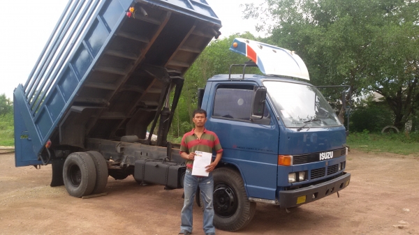 ขายหกล้อดั้มพ์ อีซูสุNPR59LU5FM-115 ปี38 Fหน้า-หลัง แอร์เย็น เพาเวอร์ เกียร์ร็อก ดั้มสามมิตร ขายหกล้อดั้มพ์ อีซูสุNPR59LU5FM-115 ปี38 Fหน้า-หลัง แอร์เย็น เพาเวอร์ เกียร์ร็อก ดั้มสามมิตร