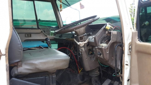 ขายดาว์นไอ้หลง MAสองเพลาดั้ม สภาพพร้อมใช้งานสุดมีระบบลากลูกโทร0843923995