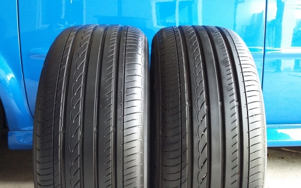 ยาง,225-50-17 YOKOHAMA"db V551 JP.หนึ่งคู่ 2,500