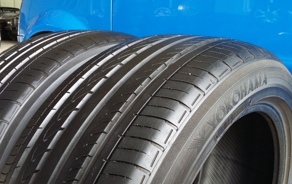 ยาง,225-50-17 YOKOHAMA"db V551 JP.หนึ่งคู่ 2,500