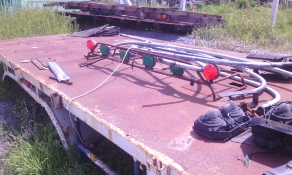 กระบะ 10 ล้อ พื้นเรียบ ยาว 5.50 เมตร