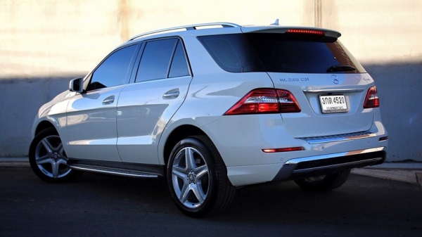 ขาย Mercedes Benz ML250CDI ปี2013 สีขาวแท้