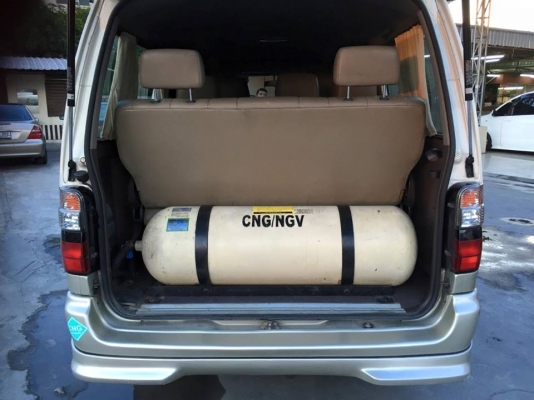 ขายด่วน TOYOTA GRAND WAGON ปี 2002 เกียร์ธรรมดา แต่งVIP ครบ