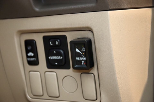 Toyota vigo 4wd 2.7 เบนซิน Auto